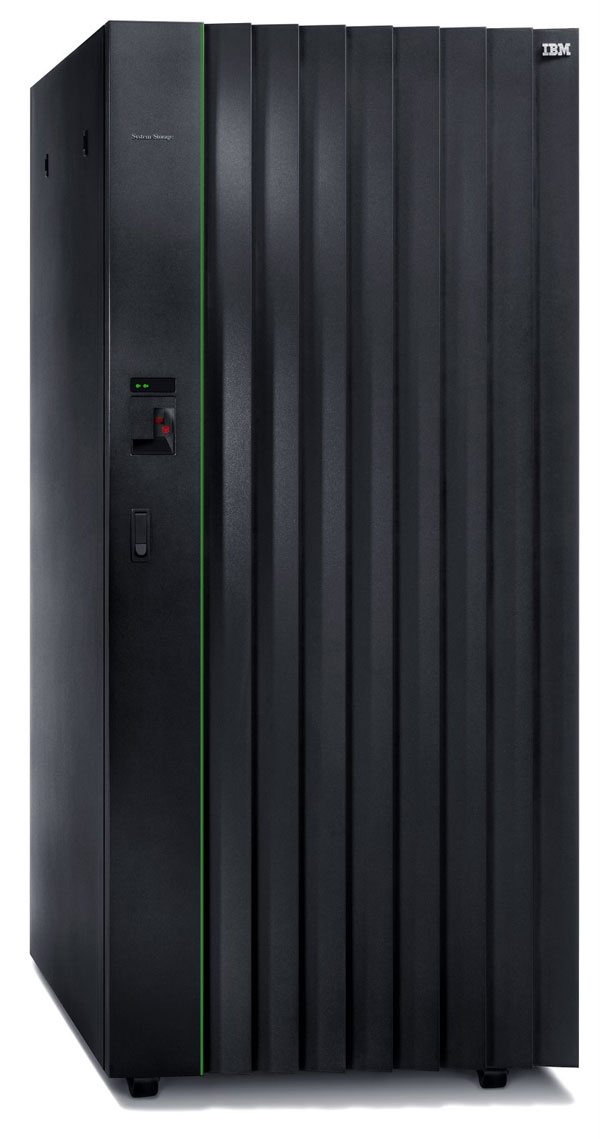 IBM System Storage DS8700, sistema de almacenamiento con unidades SSD