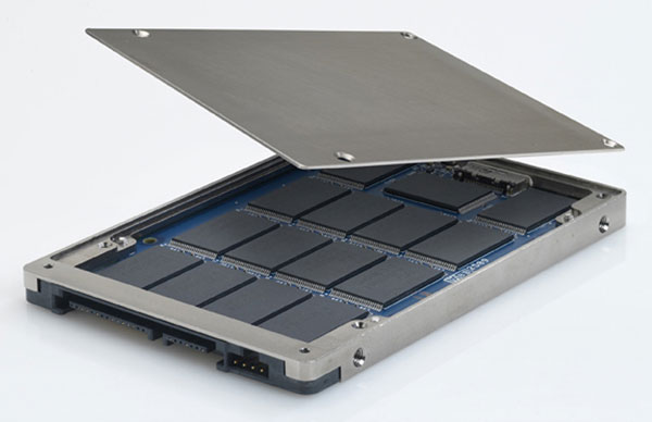 Seagate Pulsar, primera incursión de Seagate en el mercado de las SSD