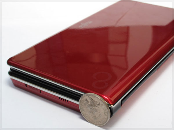 fujitsu_lifebook_uh900_live_2