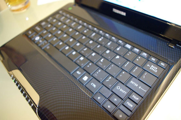 toshiba-satellite-pro-t130-keyboardsmall