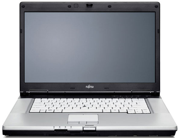 Fujitsu Lifebook E780, portátil de 15,6 pulgadas y versión básica limitada