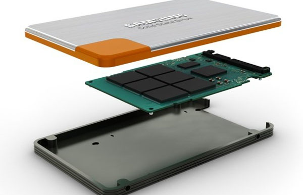 Samsung SSD Series 470, tarjetas SSD de Samsung de 64, 128 y 256 GB