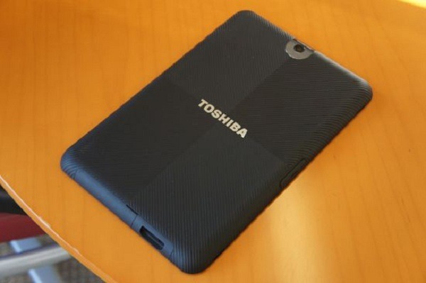 Toshiba Tablet, el tablet de Toshiba con Android 3.0 Honeycomb se retrasa hasta finales de verano