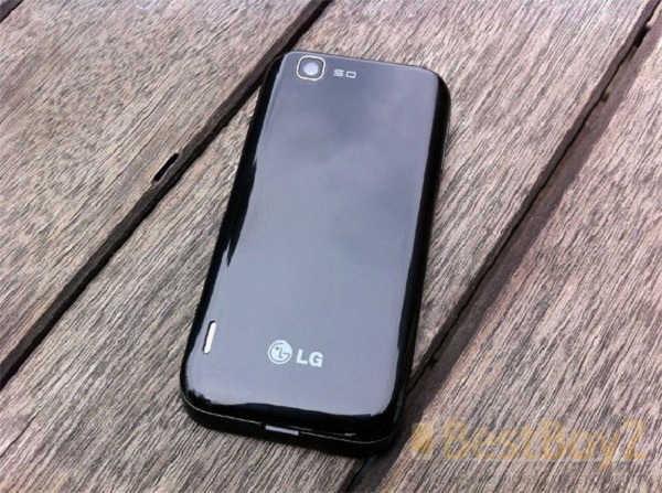LG Optimus Sol, móvil Android con pantalla AMOLED