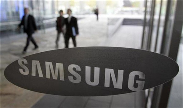 Samsung compra la participación de Sony en una sociedad conjunta para fabricar paneles LCD
