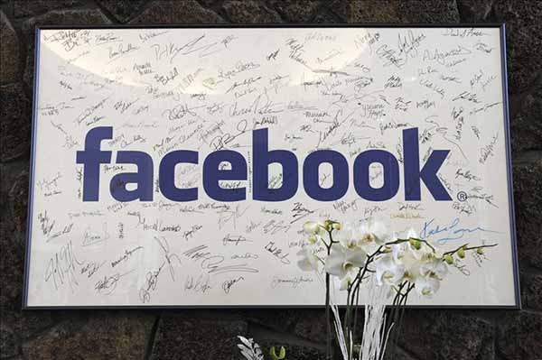 Facebook gana un 12% menos